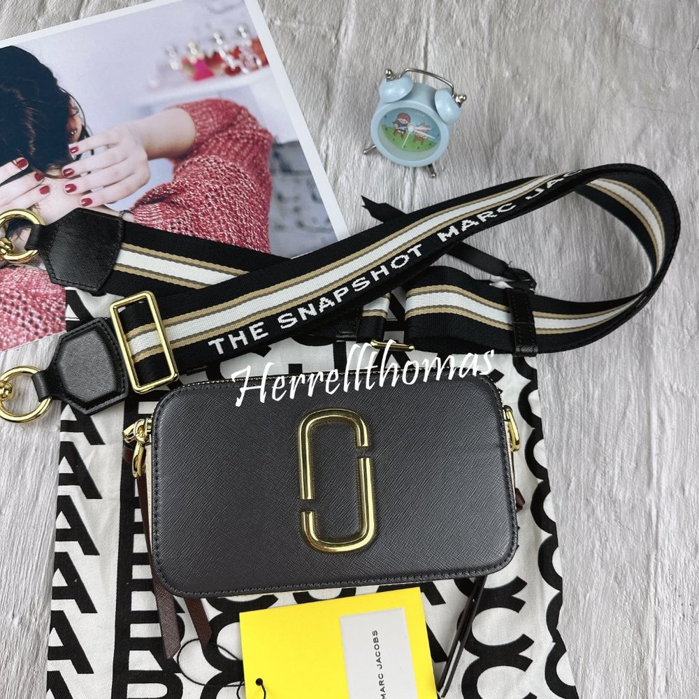 Marc Jacobs The Mixed Media Snapshot Crossbody Bag